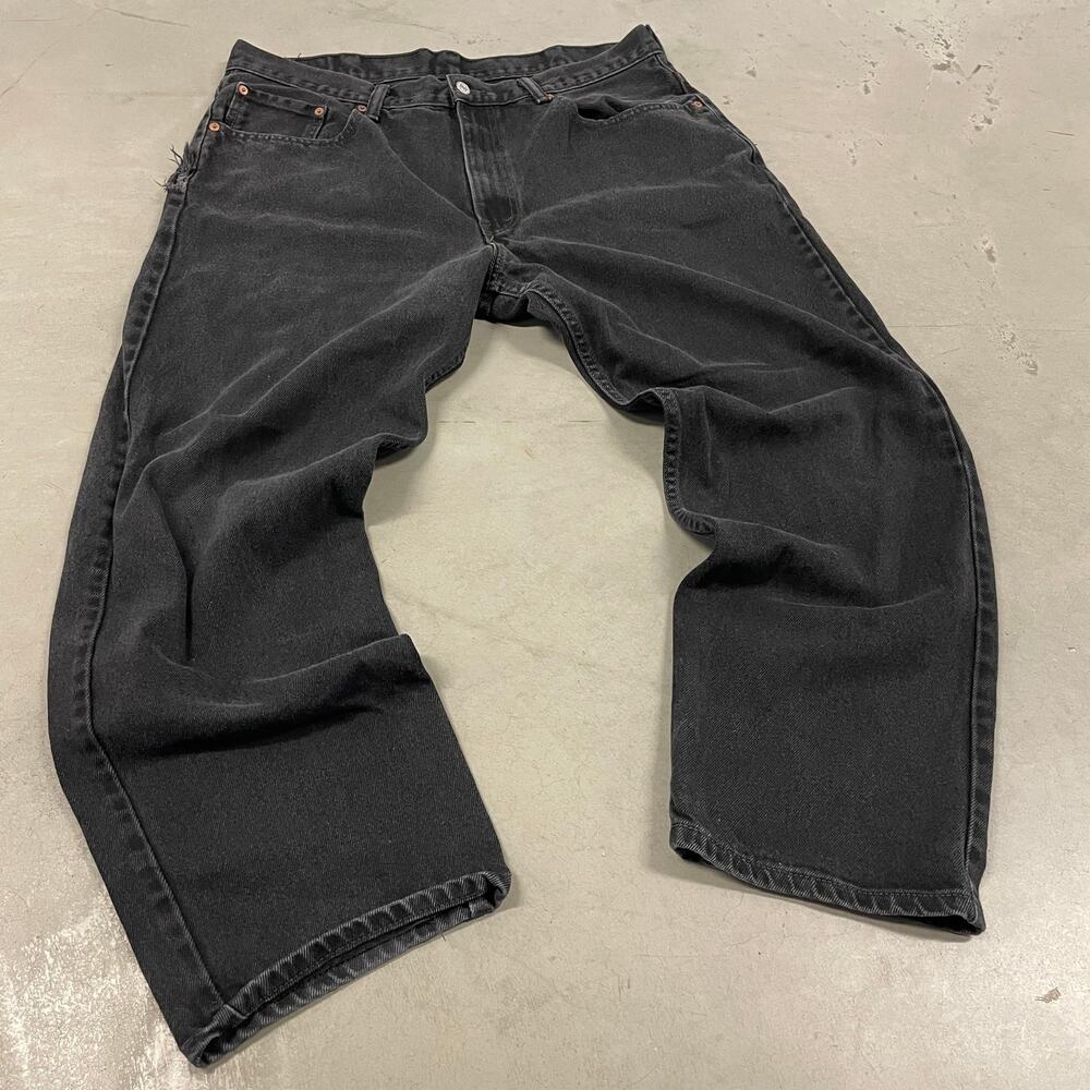 y2k black baggy Levi’s 550 jeans 38x30